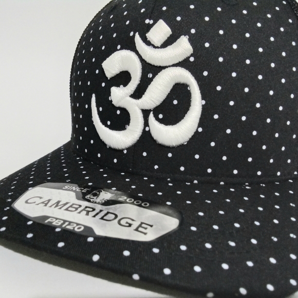 Om Aum Ohm Yoga Namaste Symbol 3D Embroidered Polka Dot Mesh Trucker Hat - Picture 2 of 11